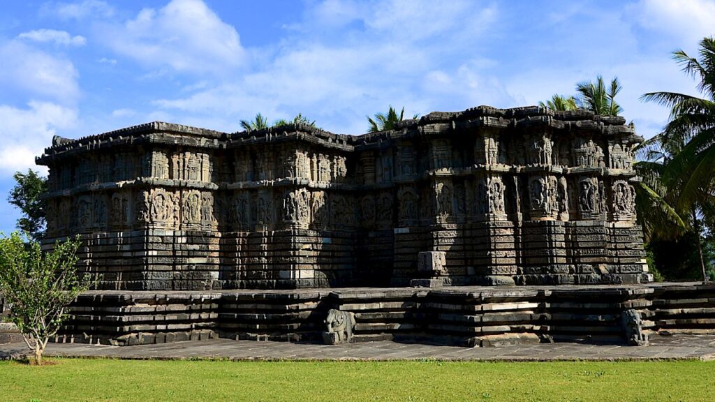 Halebeedu-templepoint